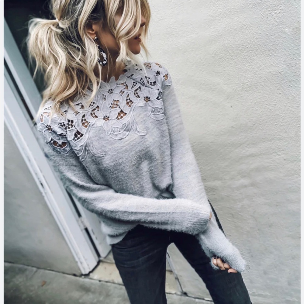 Vici - SINCERELY YOURS KNIT SWEATER - GREY
